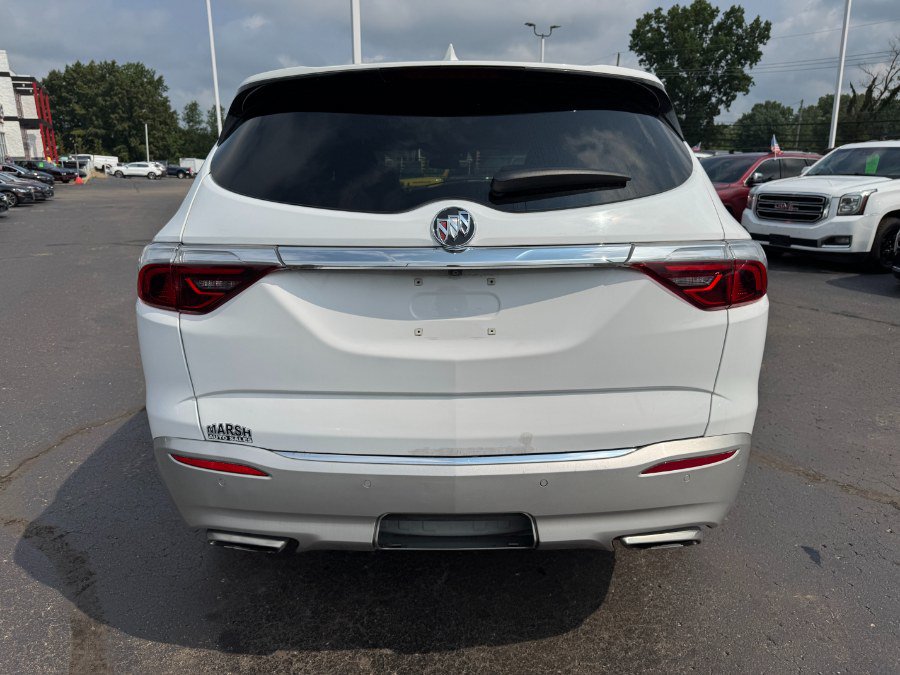 Used 2022 Buick Enclave Essence FWD image 4
