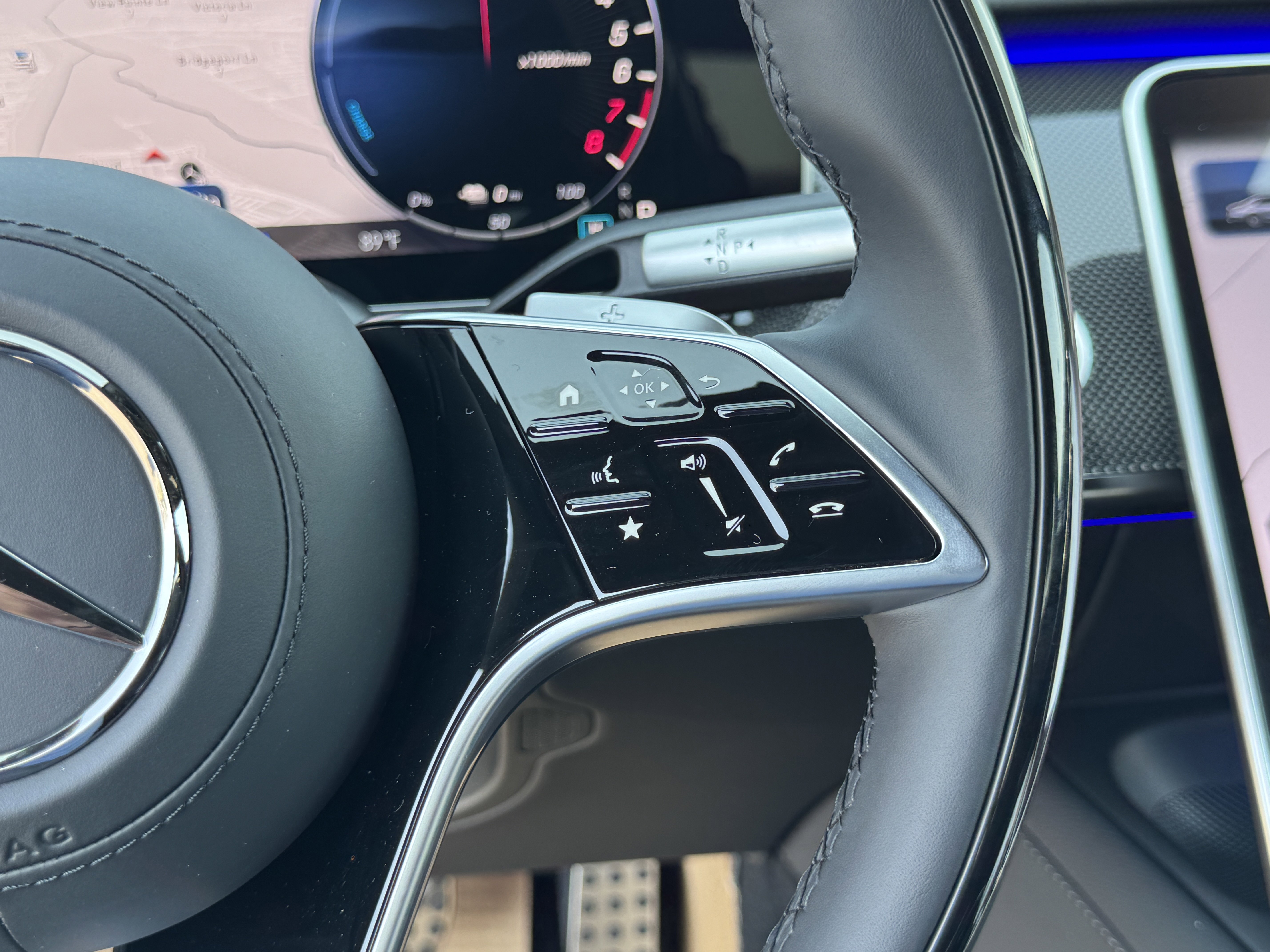 New 2026 Mercedes-Benz S 580e 4MATIC Sedan image 24