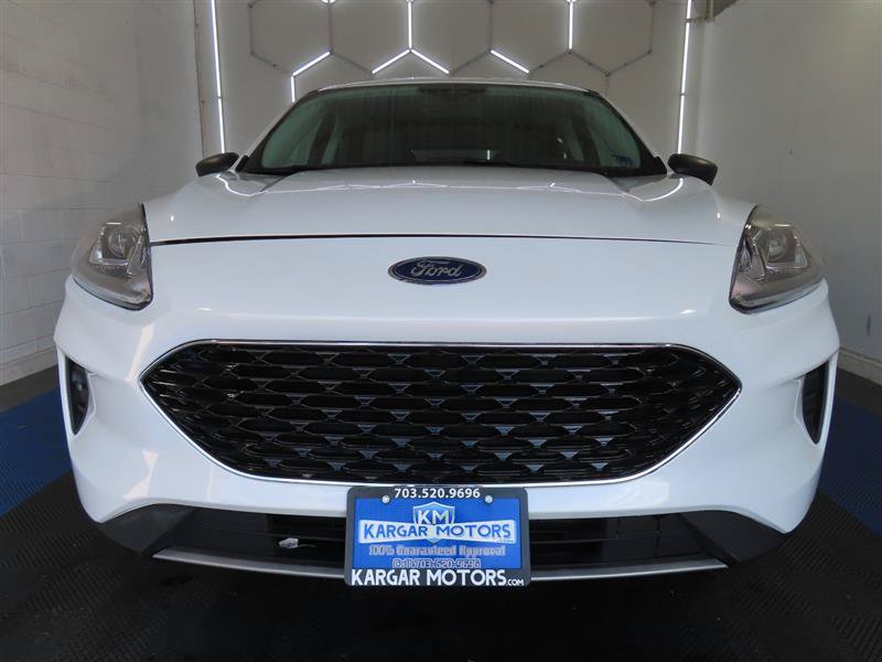 Used 2022 Ford Escape SE AWD/4WD image 2
