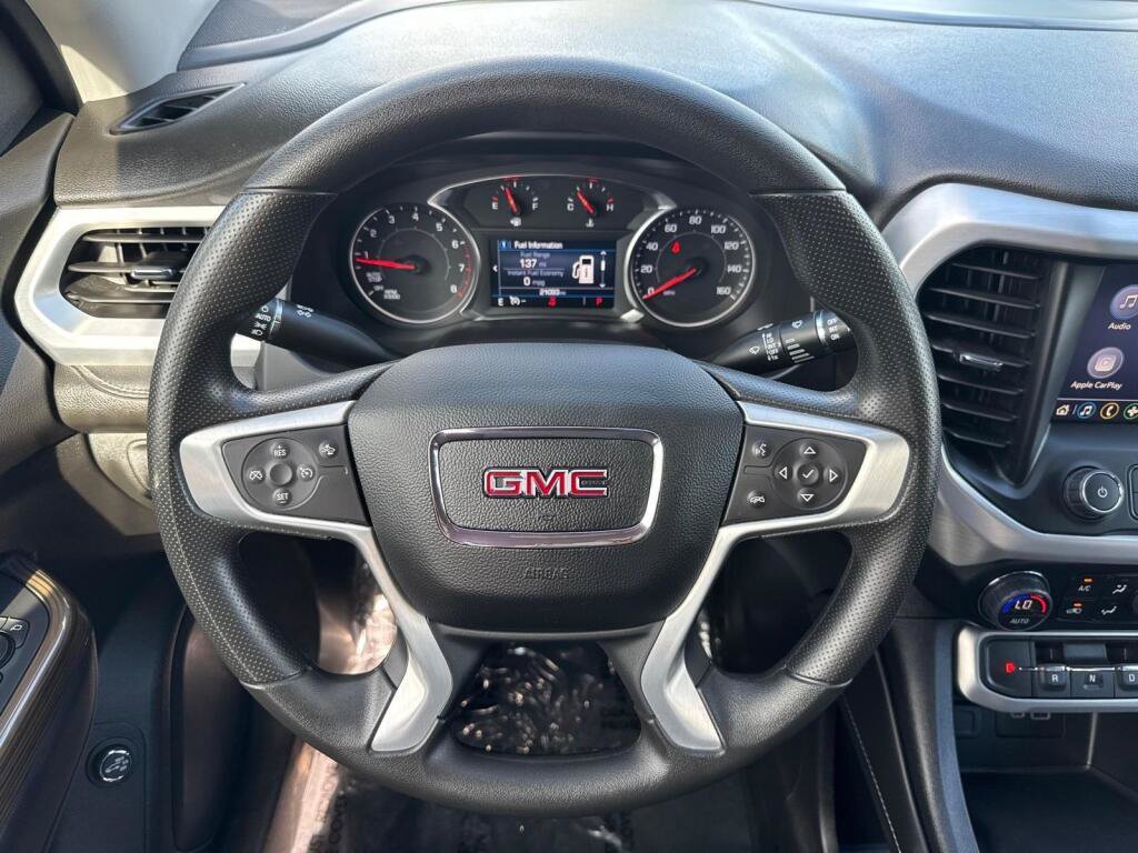 Used 2023 GMC Acadia SLE w/ Driver Convenience Package AWD/4WD image 9