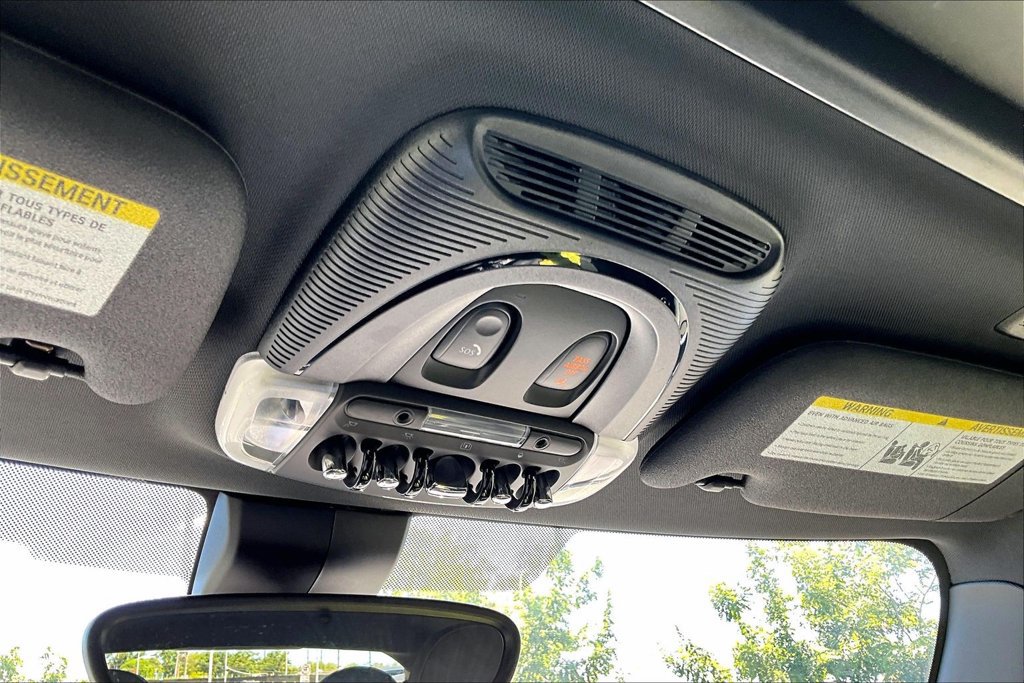 Used 2023 MINI Cooper S FWD image 33