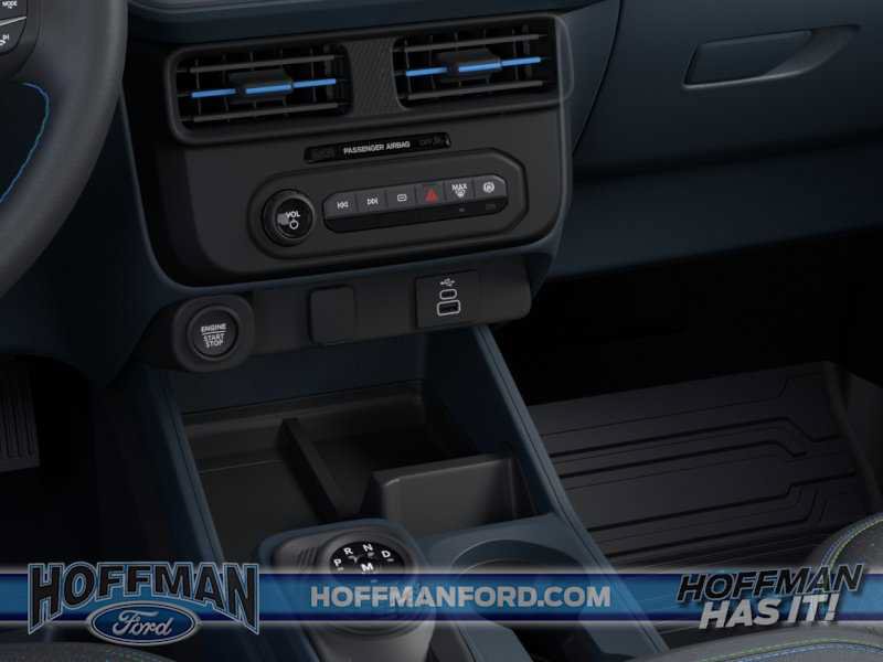 New 2026 Ford Maverick Lobo AWD/4WD image 16