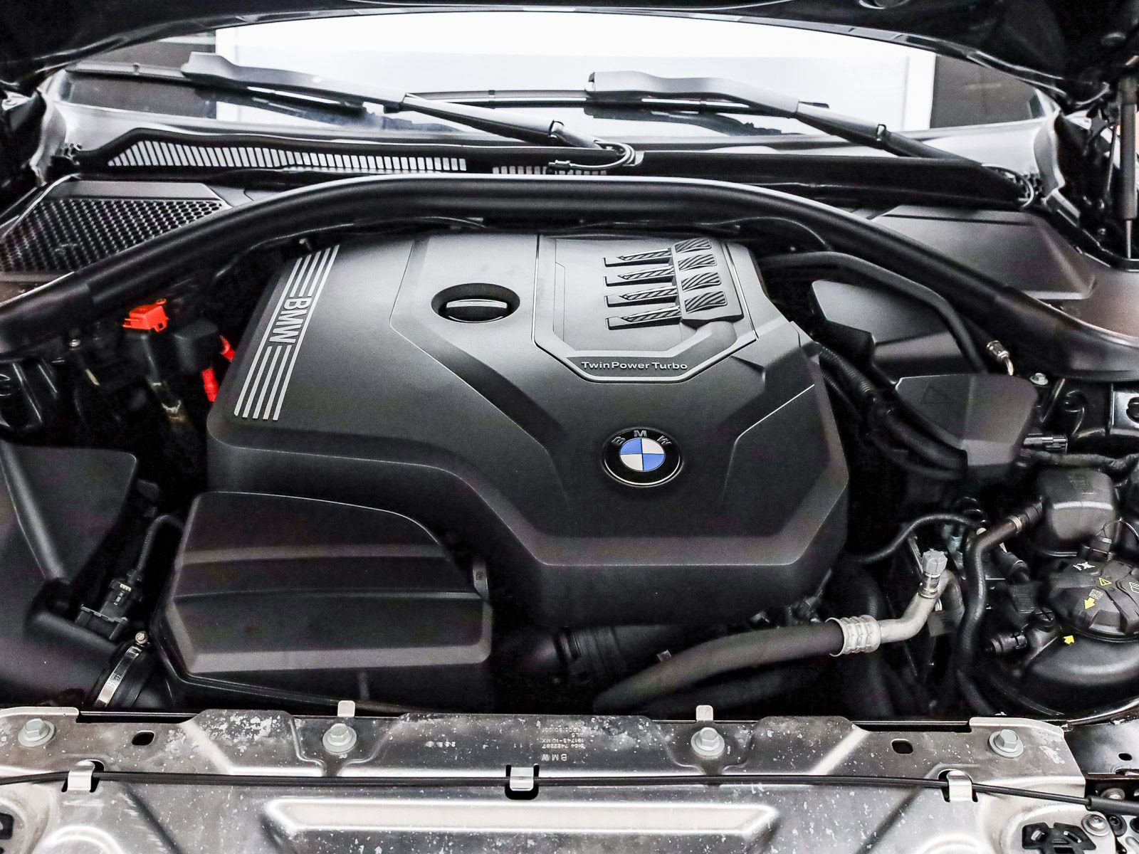 Used 2024 BMW 330i xDrive Sedan w/ Convenience Package AWD/4WD image 28