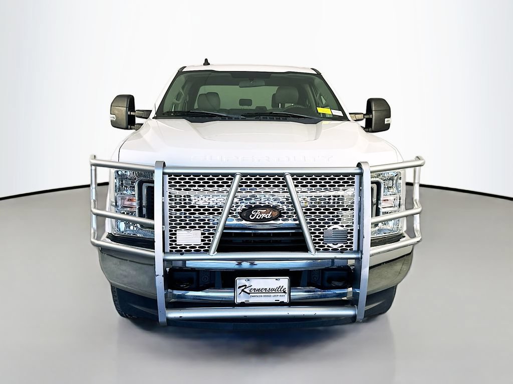 Used 2019 Ford F250 XLT w/ Snow Plow Prep Package AWD/4WD image 2