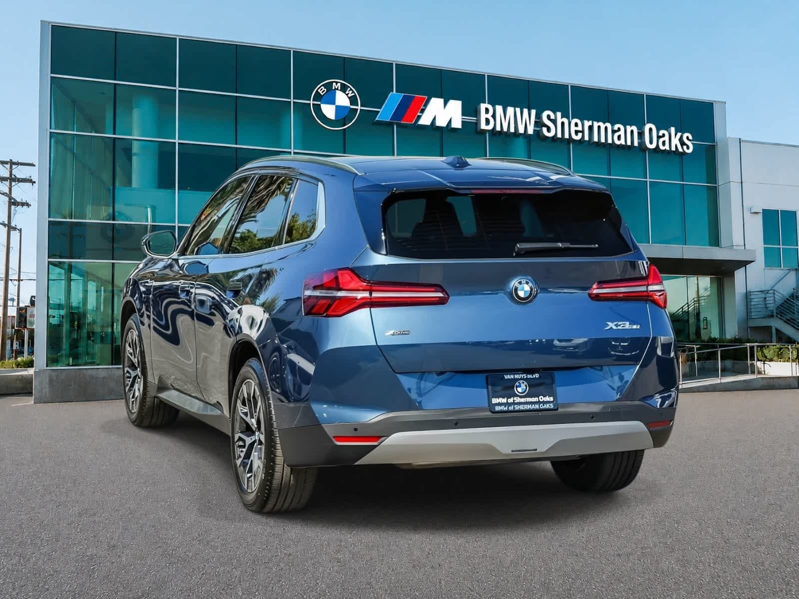 Used 2026 BMW X3 xDrive30i AWD/4WD image 6