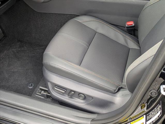 New 2026 Toyota Camry XLE video 4