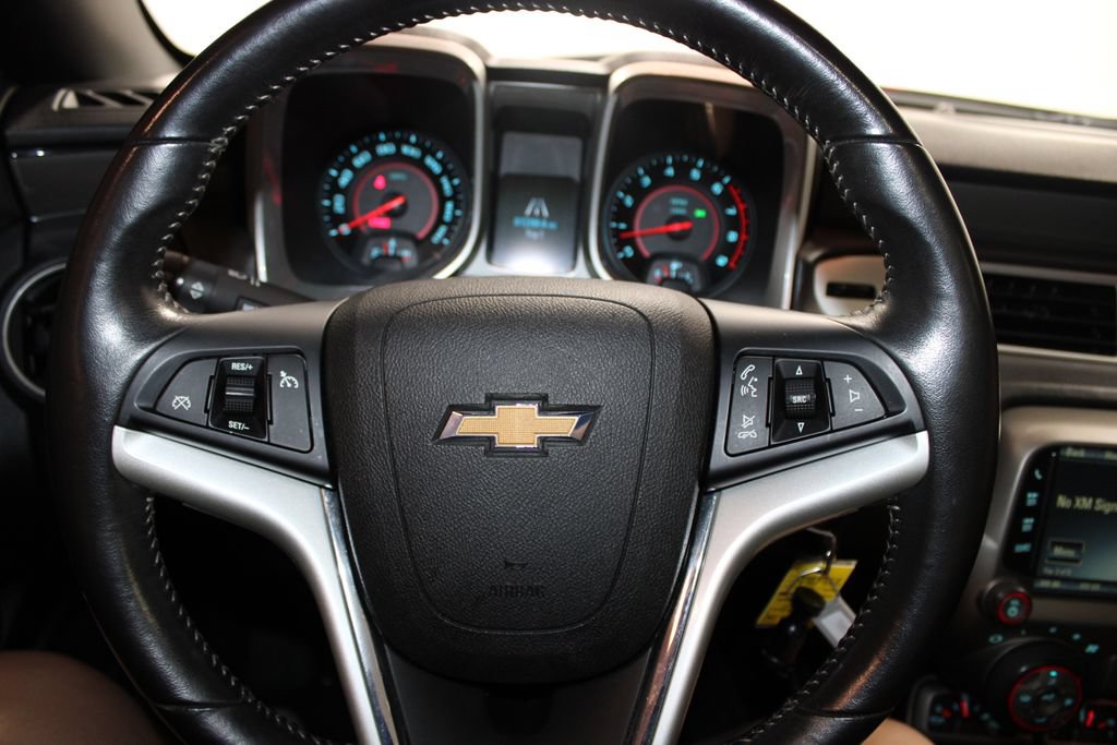 Used 2015 Chevrolet Camaro SS RWD image 34