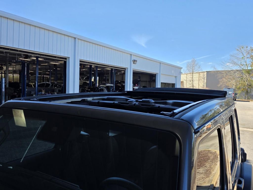 New 2026 Jeep Wrangler Unlimited Rubicon 392 image 17