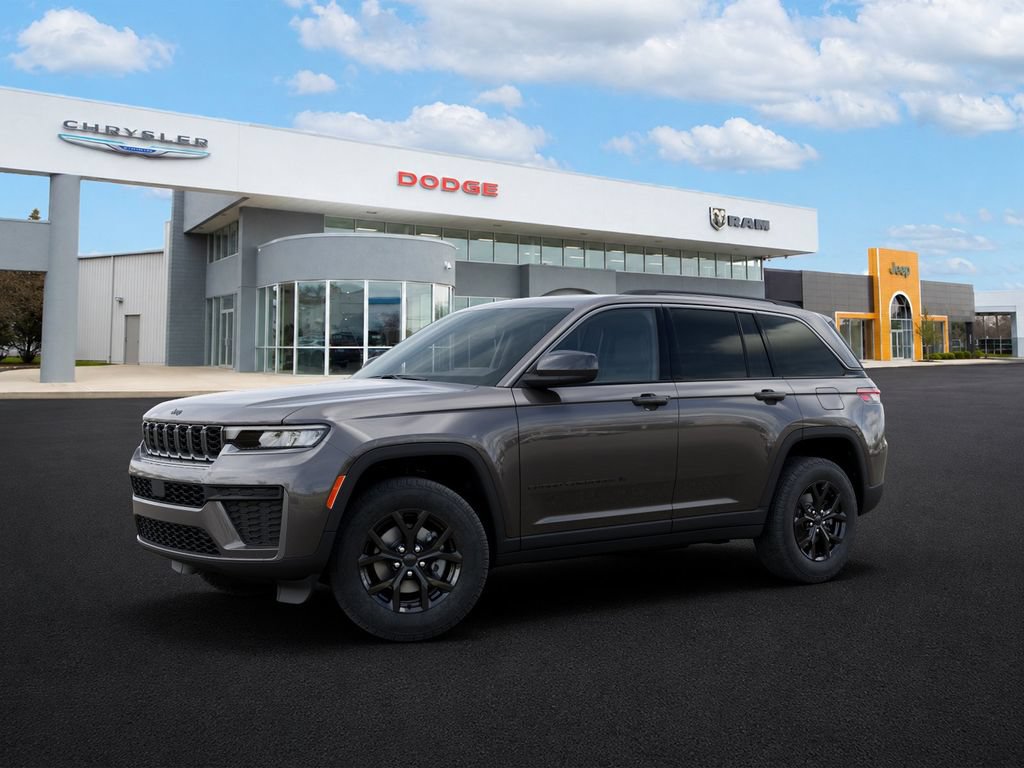 New 2026 Jeep Grand Cherokee Altitude AWD/4WD image 2