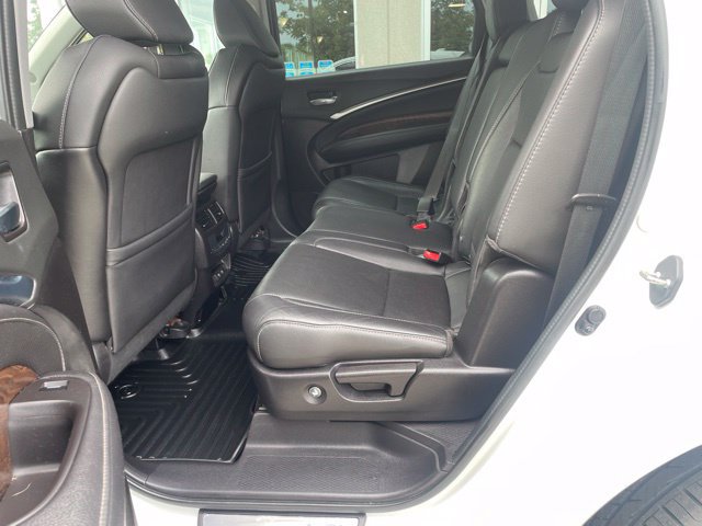 Used 2020 Acura MDX w/ Technology Package AWD/4WD image 16