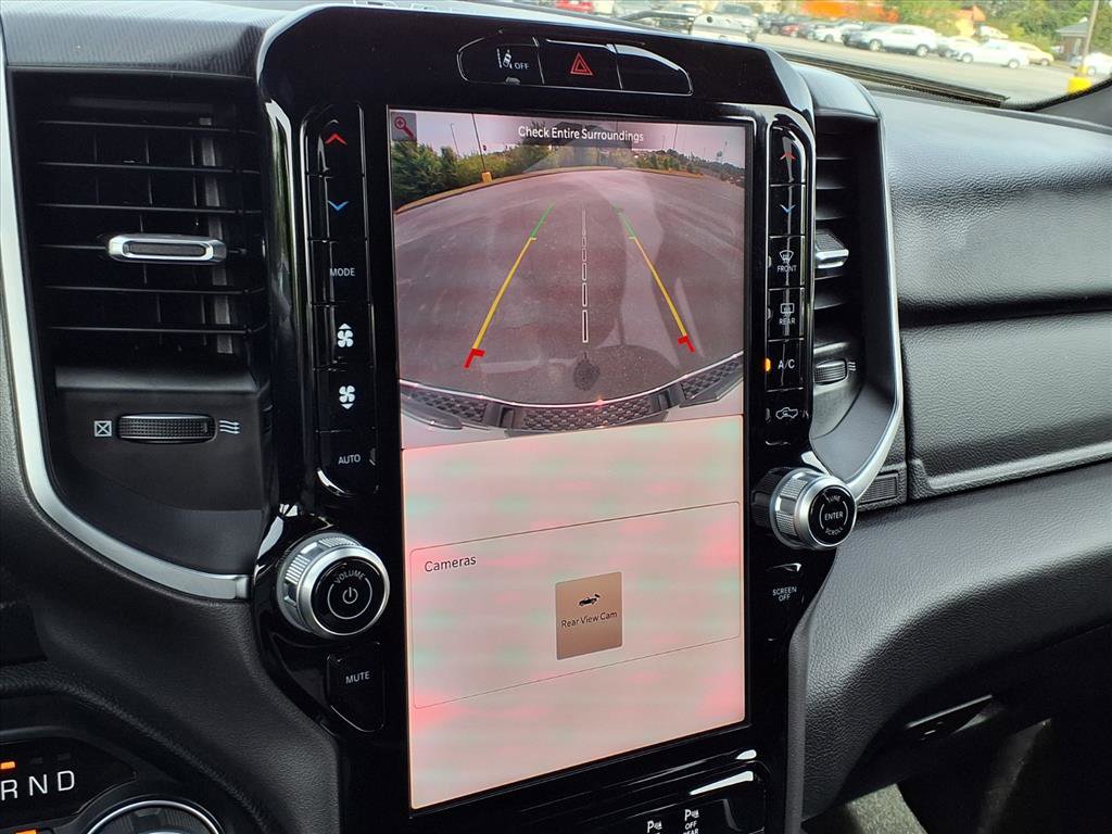 Used 2025 RAM 1500 Big Horn image 8