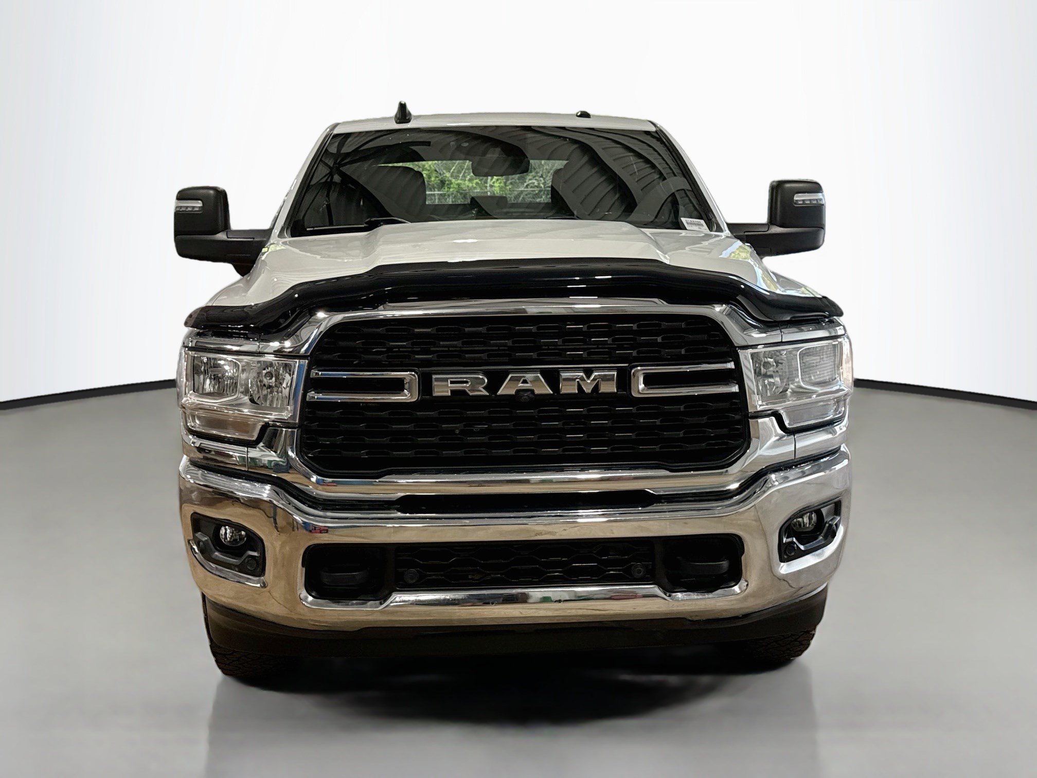 Used 2024 RAM 2500 Tradesman w/ Safety Group AWD/4WD image 2