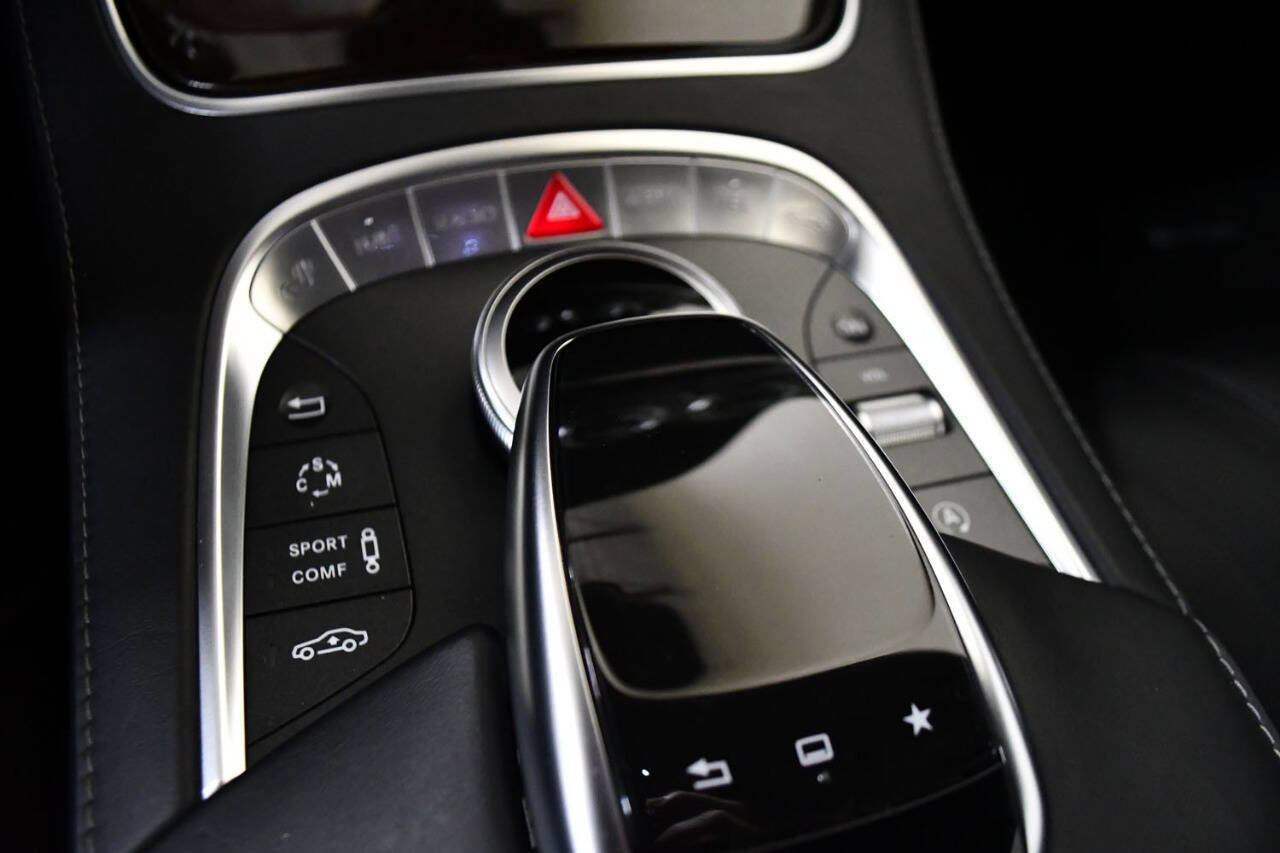 Used 2015 Mercedes-Benz S 63 AMG S 63 AMG AWD 4MATIC 2dr Coupe image 22