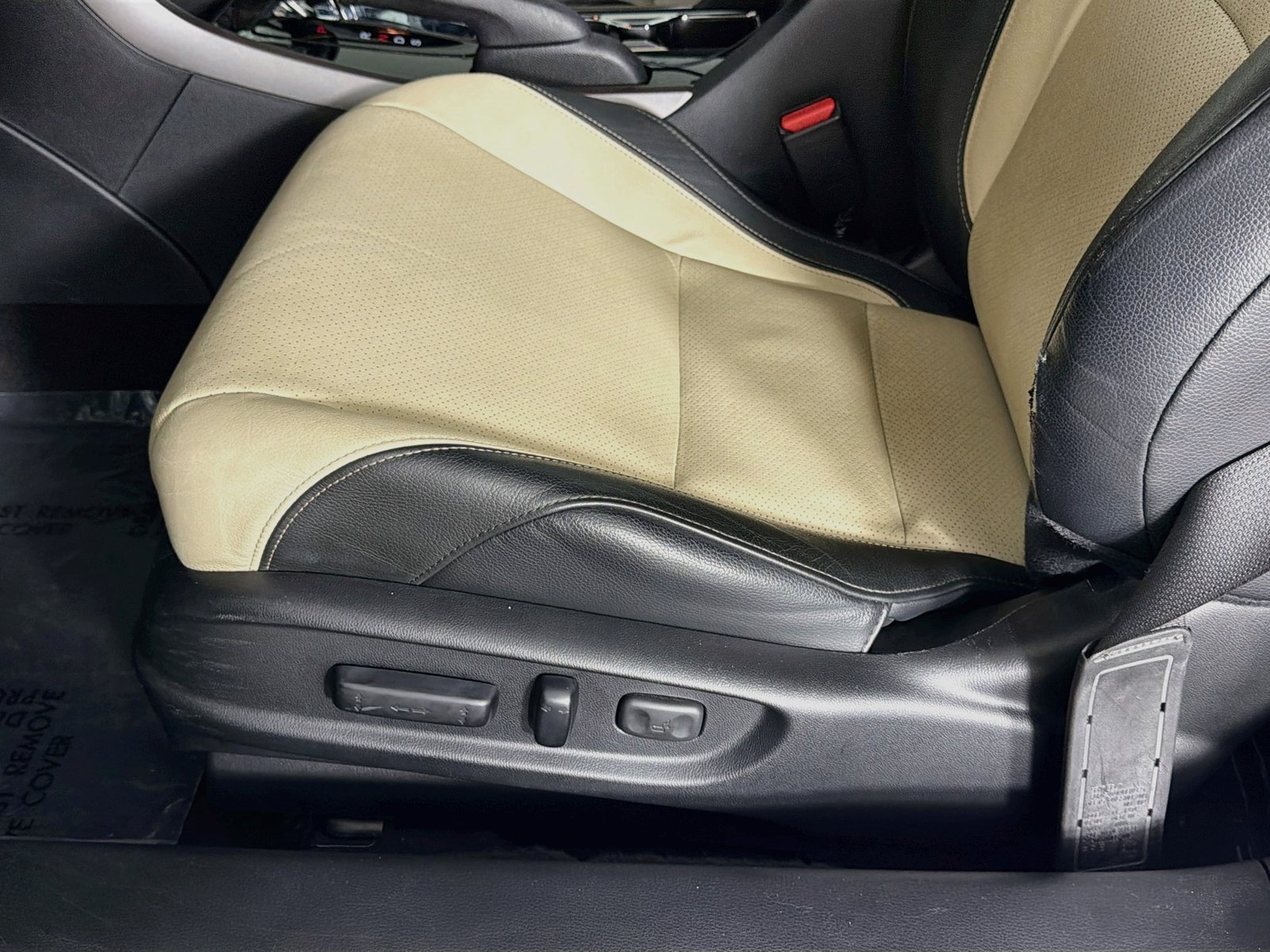 Used 2017 Honda Accord EX-L image 18