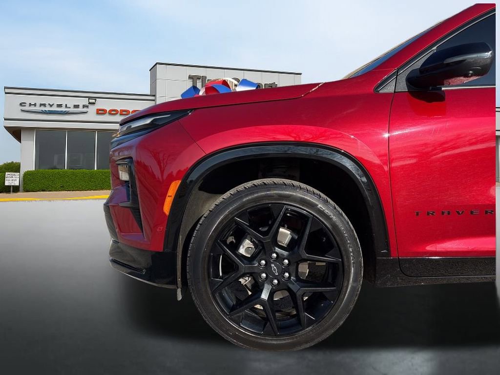 Used 2024 Chevrolet Traverse RS image 10