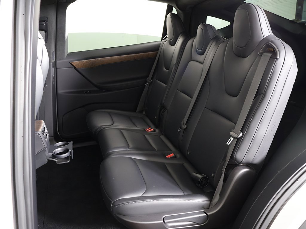 Used 2020 Tesla Model X Long Range image 32