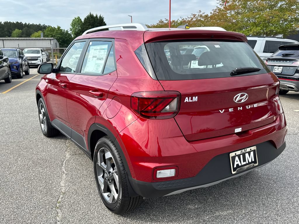 New 2025 Hyundai Venue Limited image 6