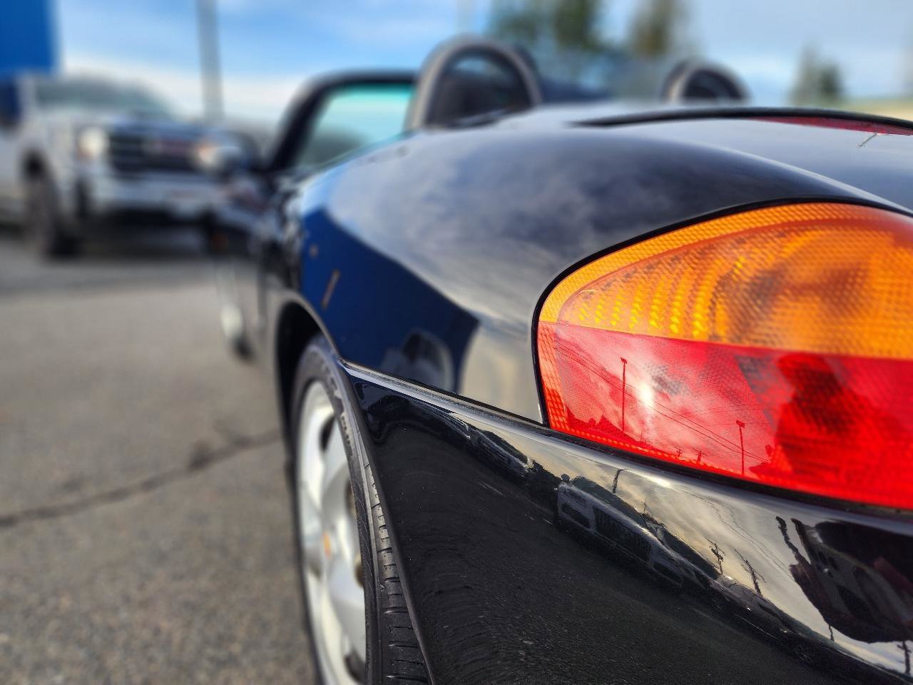 Used 2001 Porsche Boxster image 23