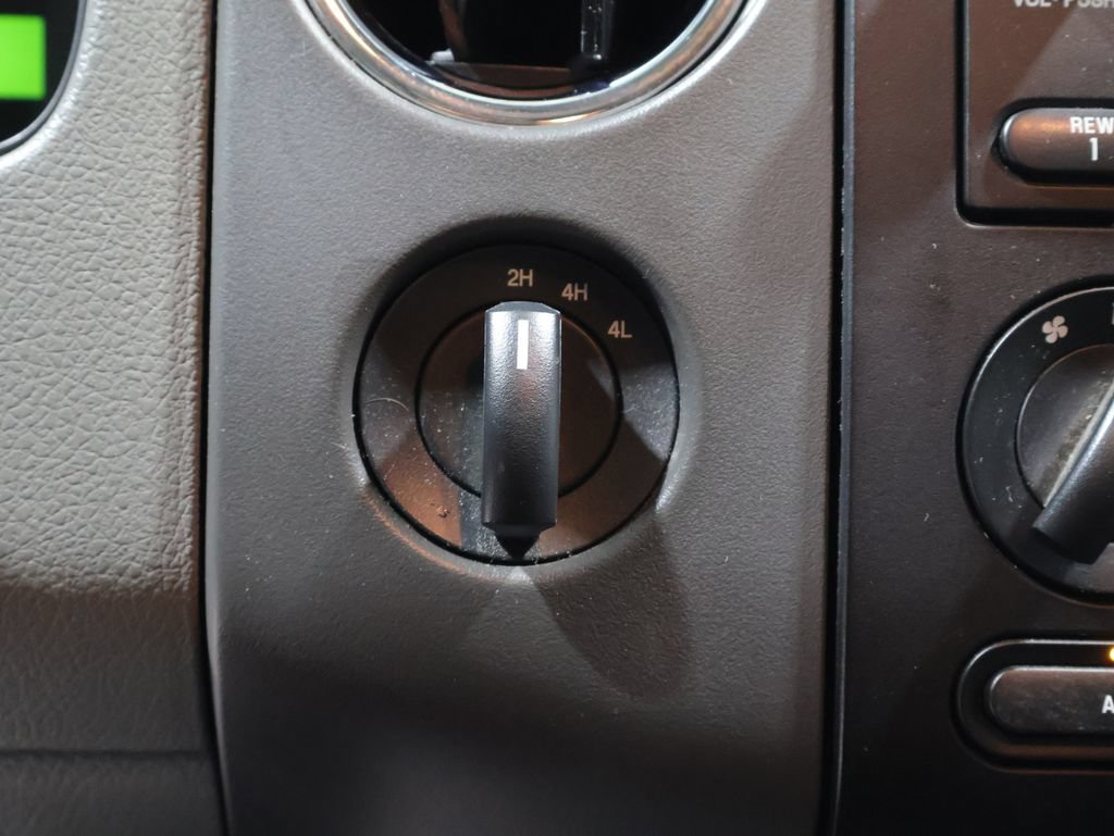 Used 2008 Ford F150 XLT AWD/4WD image 26