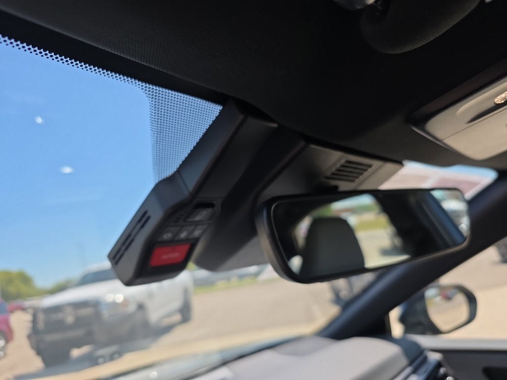 Certified 2026 Toyota Camry SE w/ Convenience Package image 10