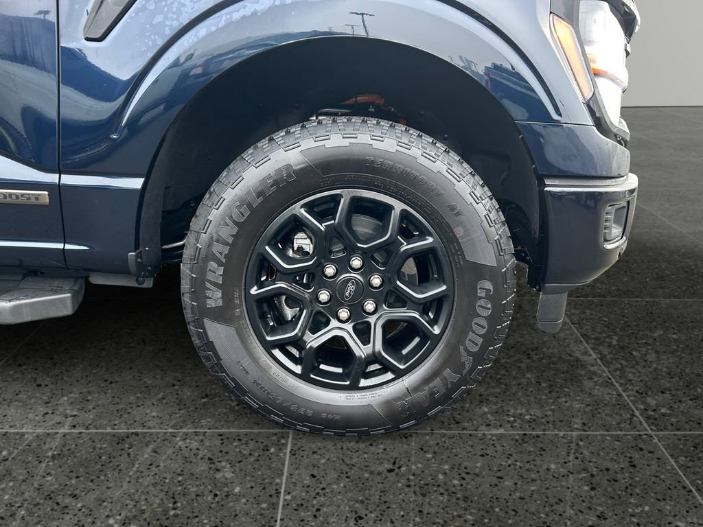 Used 2025 Ford F150 XLT w/ Equipment Group 302A MID image 9