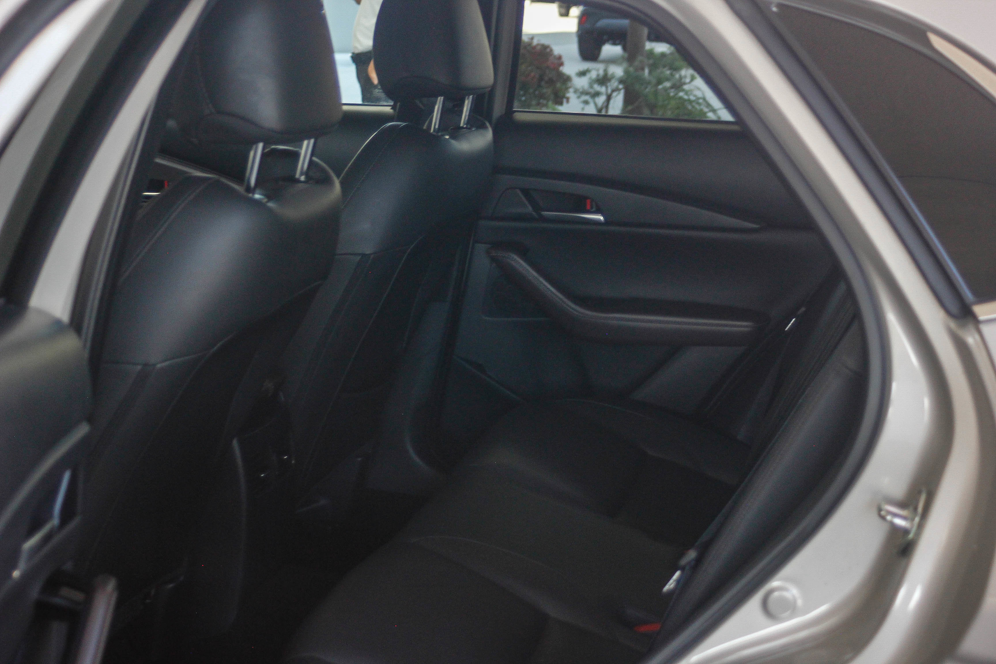 Used 2024 MAZDA CX-30 AWD 2.5 S w/ Premium Package image 18