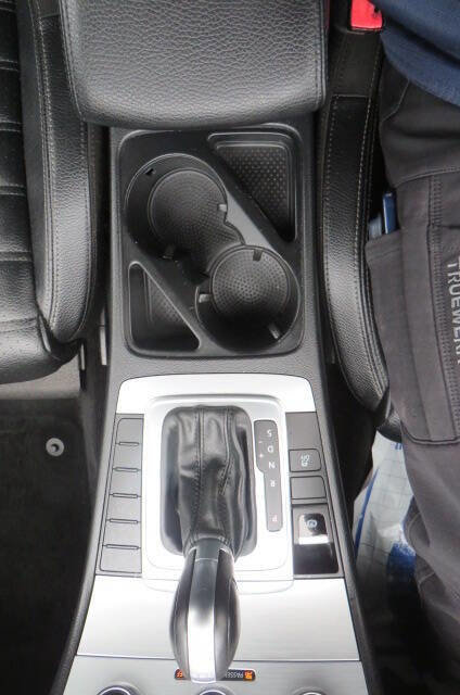 Used 2014 Volkswagen CC Sport image 49
