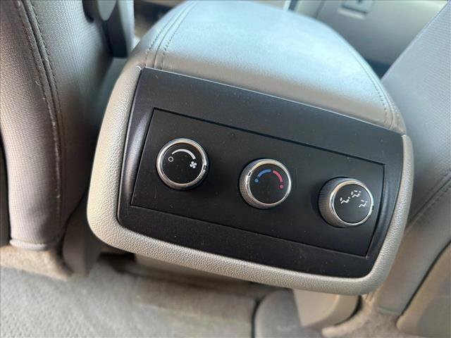 Used 2009 GMC Acadia SLE FWD image 17
