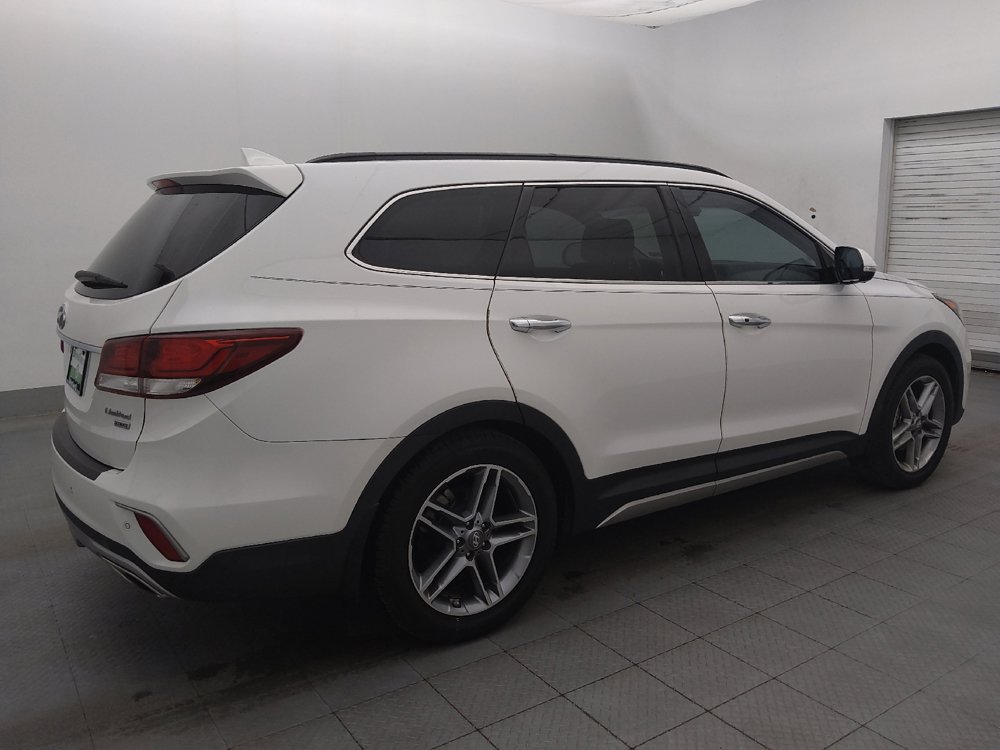 Used 2018 Hyundai Santa Fe Limited w/ Cargo Package FWD image 10