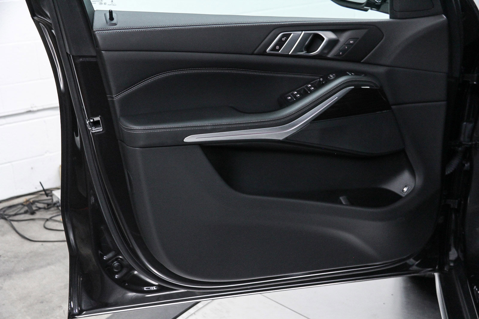 Certified 2023 BMW X5 xDrive45e w/ Parking Assistance Package image 22