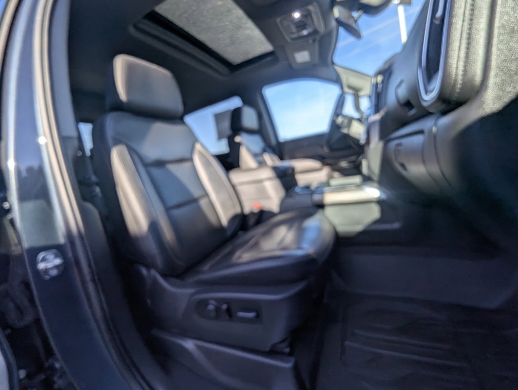 Used 2020 GMC Sierra 1500 SLT w/ SLT Premium Plus Package image 27