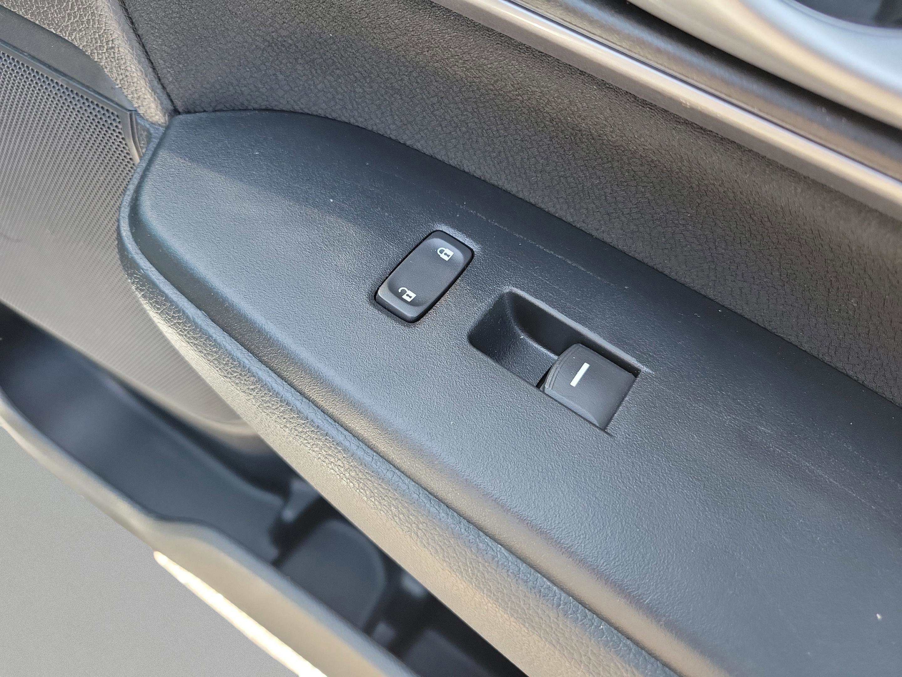 Used 2018 Honda CR-V EX image 21