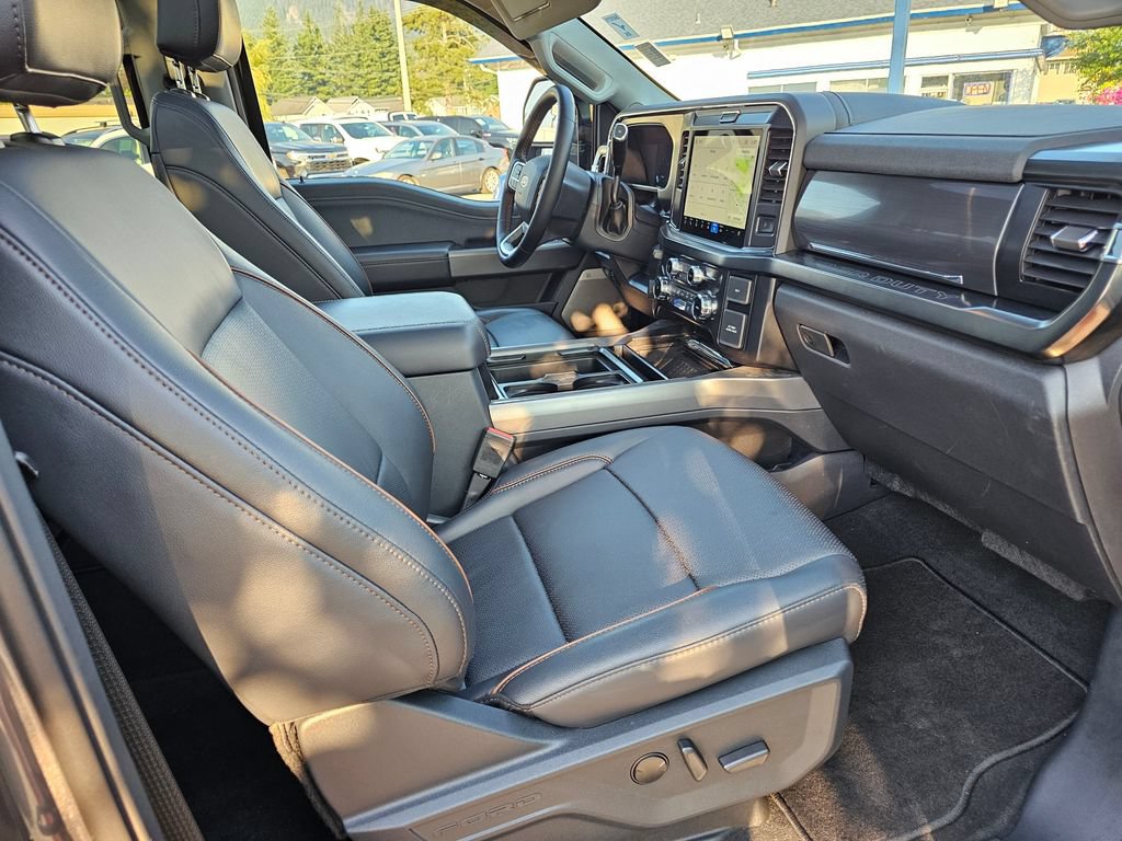 Used 2026 Ford F350 Lariat AWD/4WD image 13