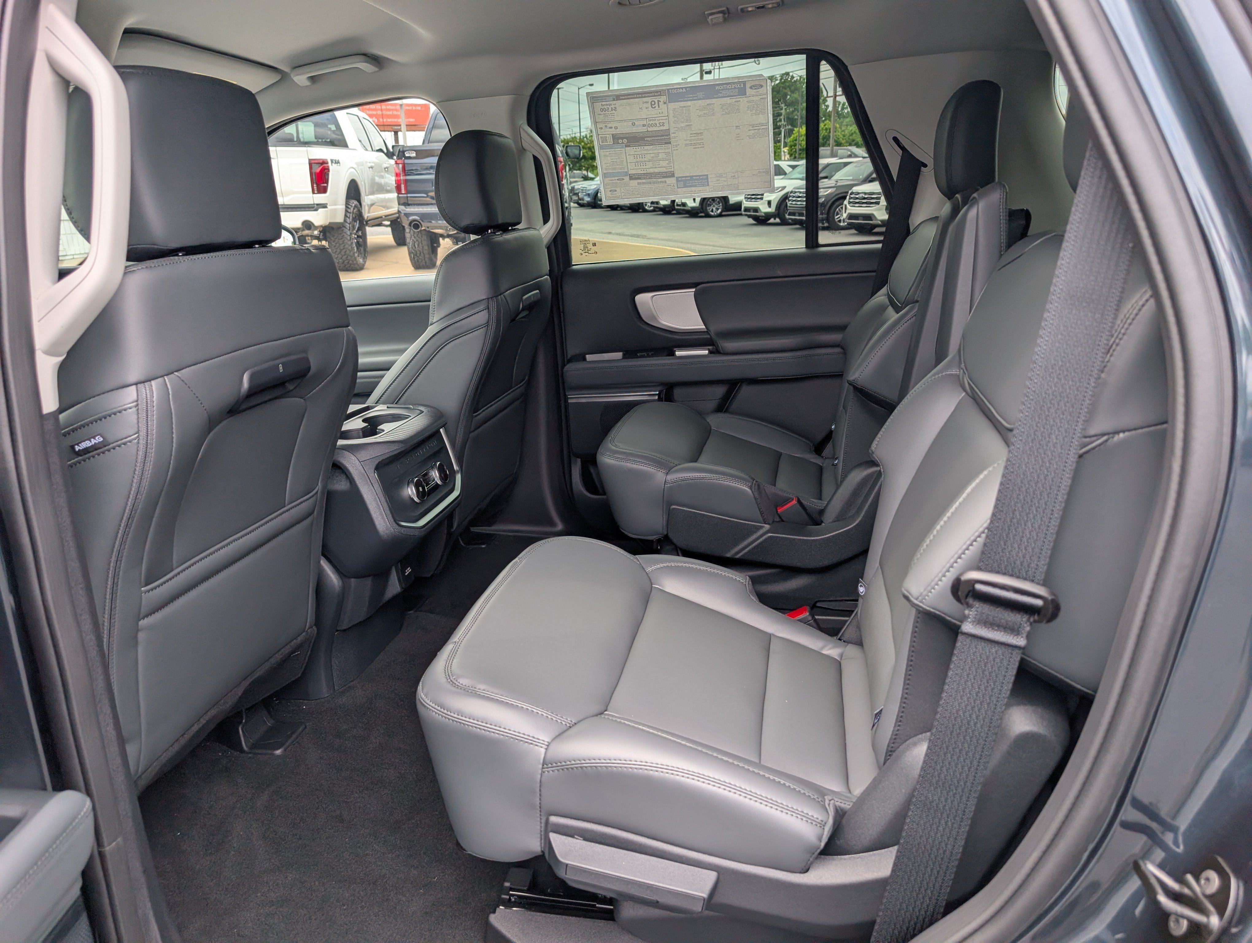 New 2026 Ford Expedition Active RWD image 16