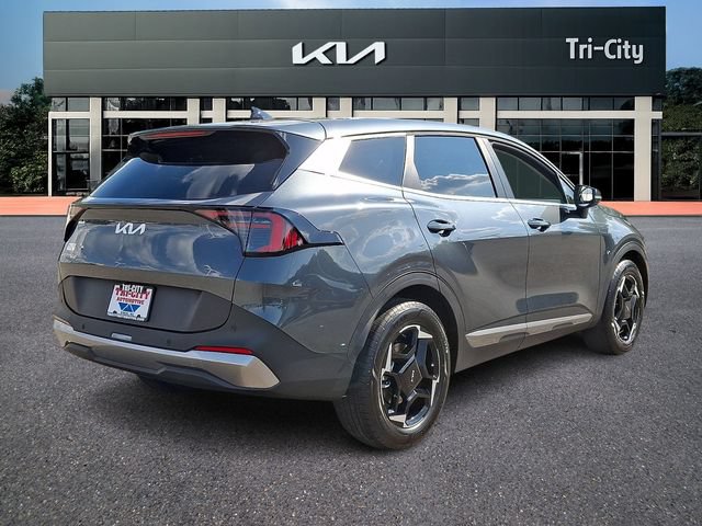 New 2026 Kia Sportage EX FWD image 4