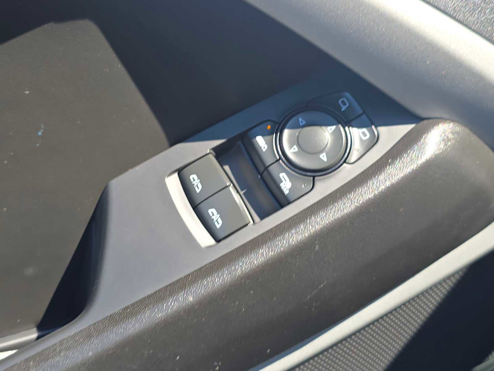 Used 2023 Chevrolet Camaro LT image 19