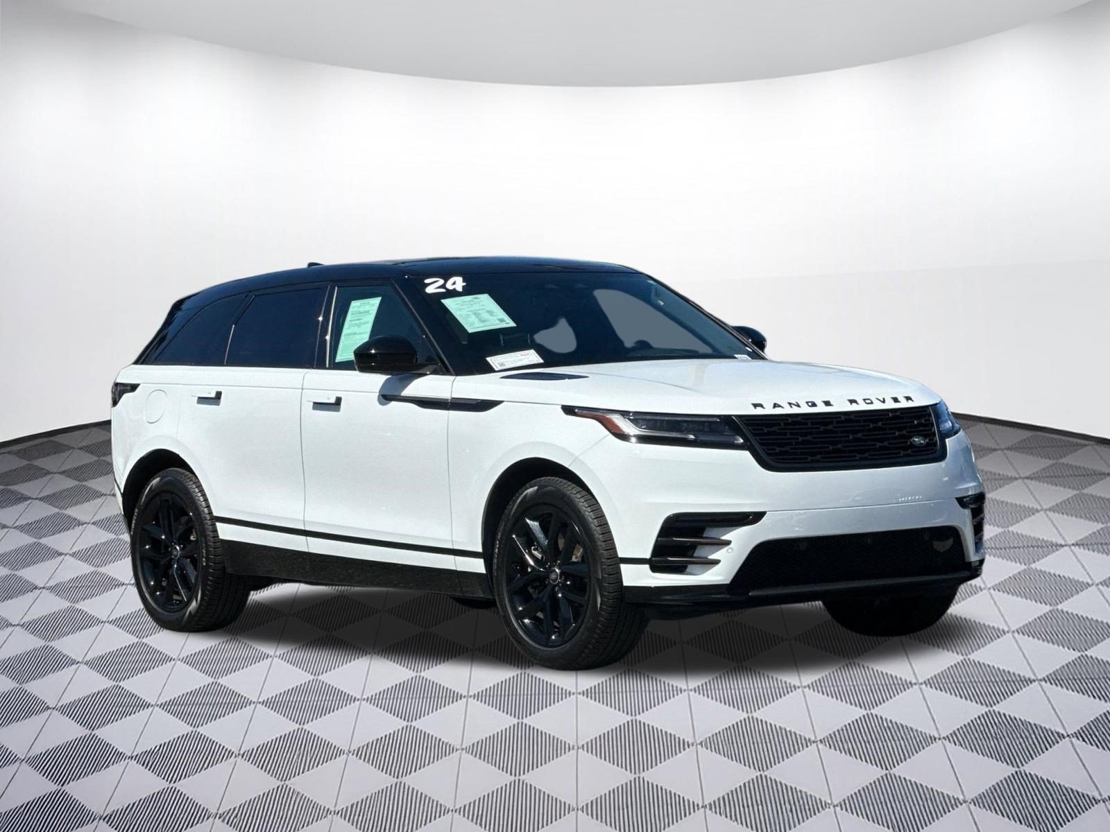 Used 2024 Land Rover Range Rover Velar Dynamic SE AWD/4WD image 7