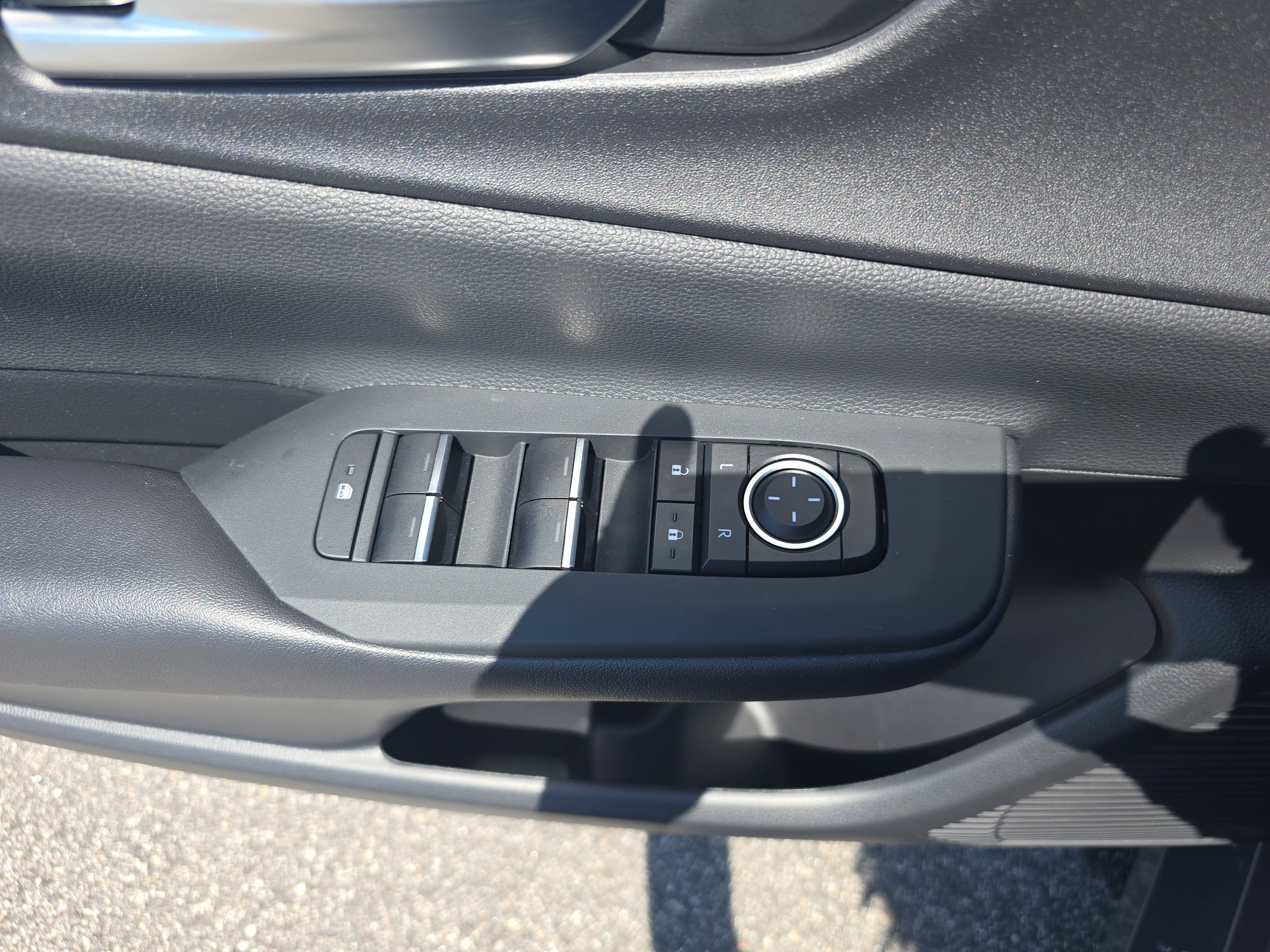 Used 2024 Toyota Prius Prime image 27