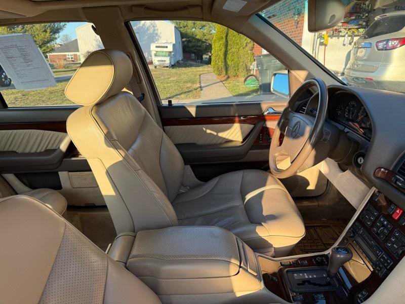 Used 1995 Mercedes-Benz S 320 image 29