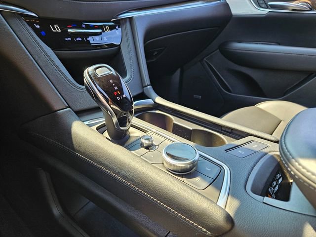 Used 2022 Cadillac XT5 Premium Luxury w/ Platinum Package image 24