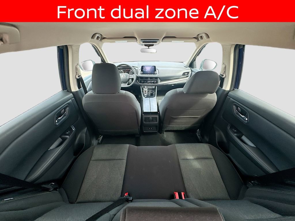 Used 2025 Nissan Rogue SV image 11