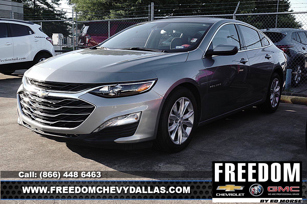 Used 2025 Chevrolet Malibu LT FWD image 4