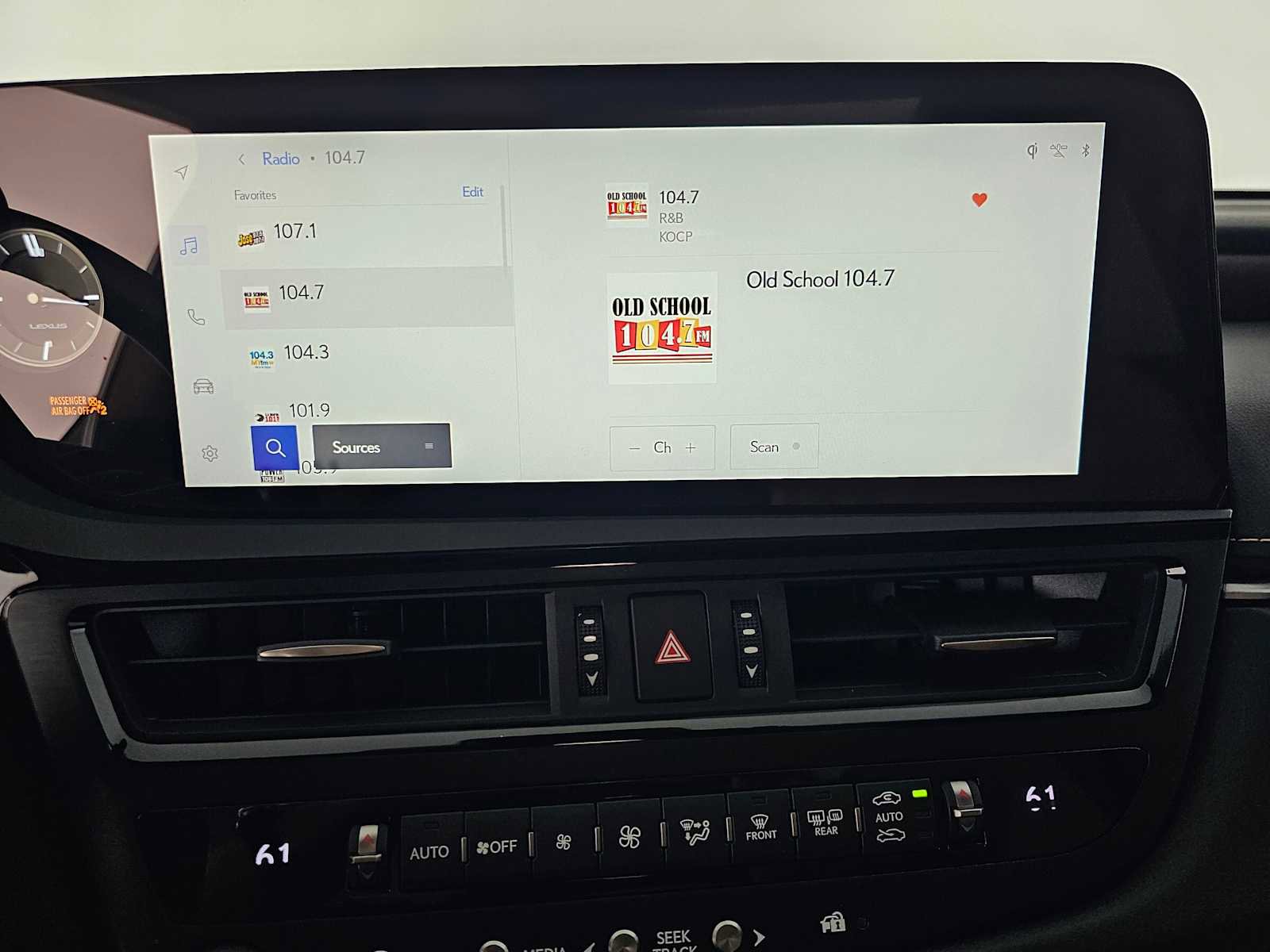 Certified 2025 Lexus ES 350 w/ Premium Package FWD image 26