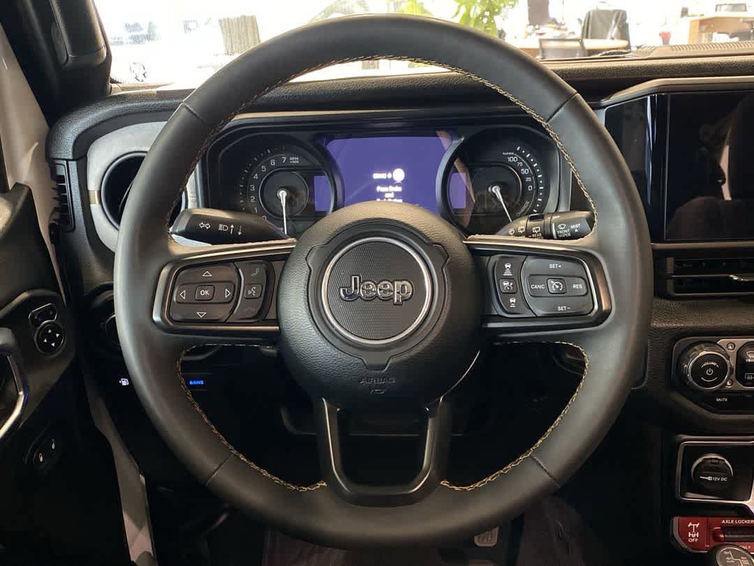 Used 2024 Jeep Wrangler Sport image 17
