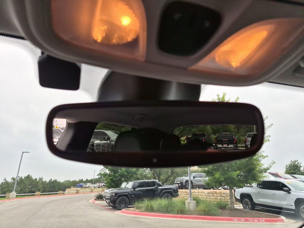 Used 2021 Jeep Cherokee Latitude Lux w/ Comfort/Convenience Group FWD image 26