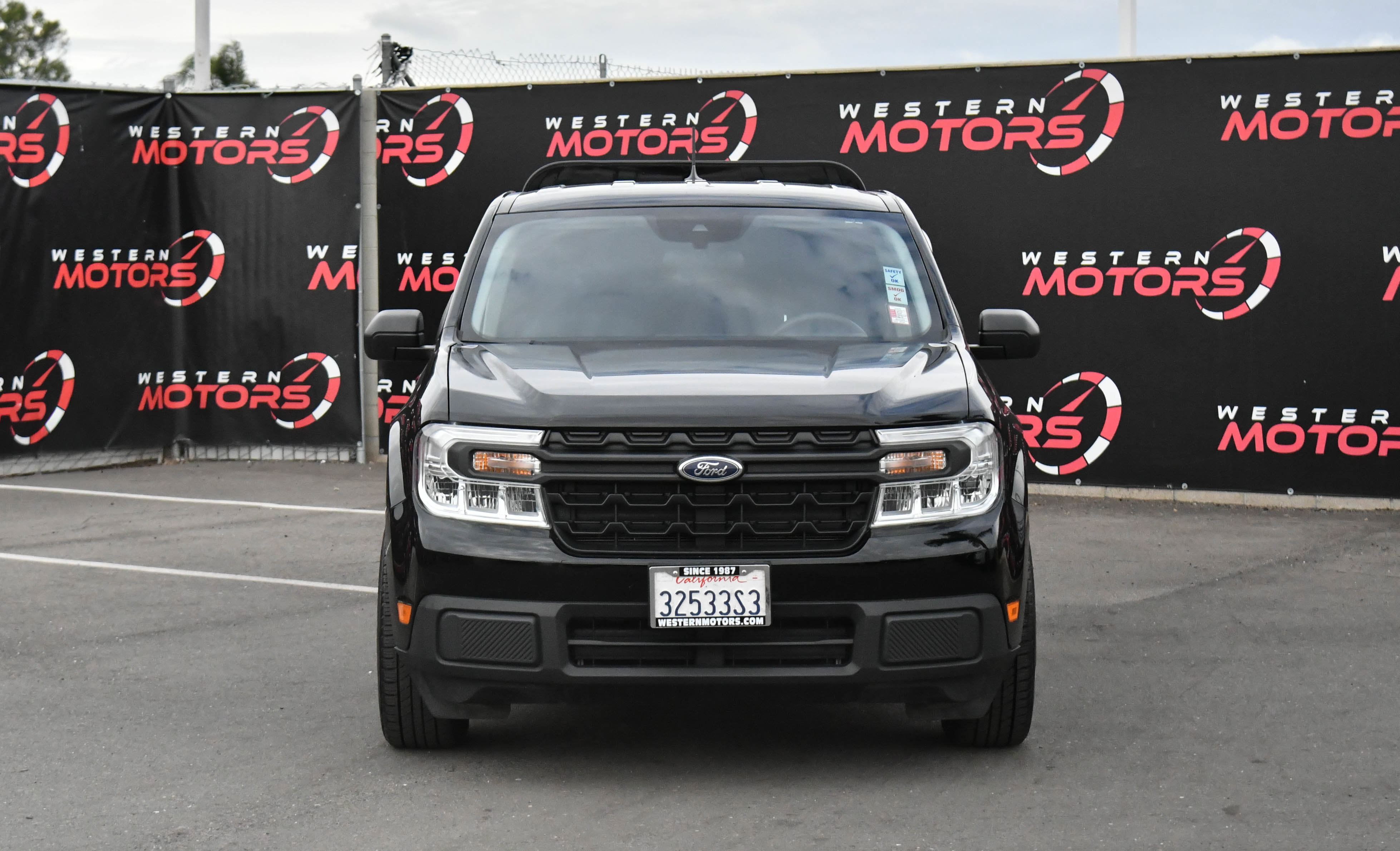 Used 2022 Ford Maverick XL FWD image 2