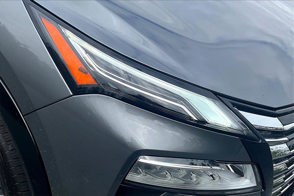New 2026 Nissan Rogue Platinum image 34