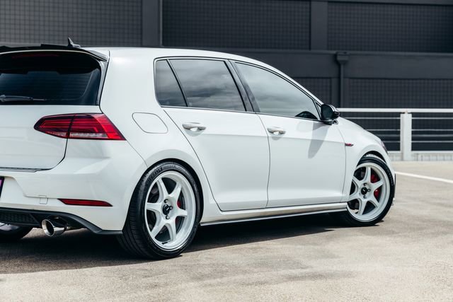 Used 2019 Volkswagen GTI SE FWD image 59