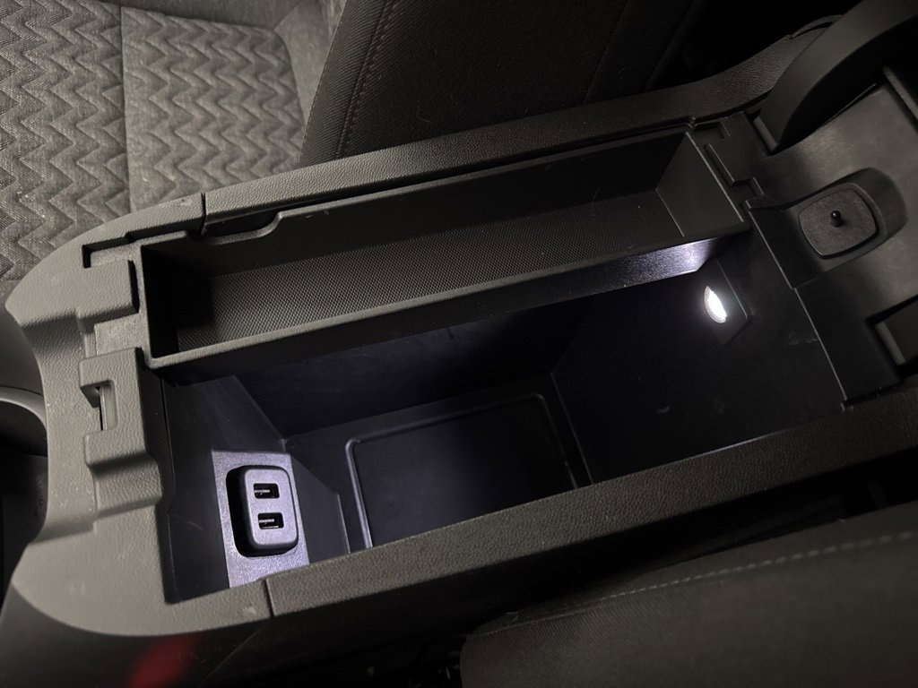 Used 2024 Chevrolet Equinox LT image 41