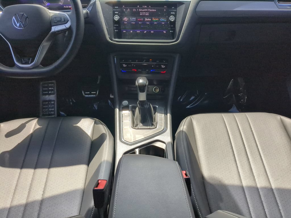 Certified 2023 Volkswagen Tiguan SE R-Line FWD image 14
